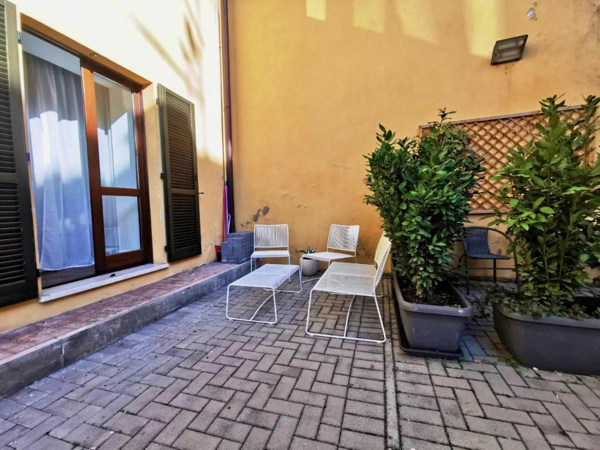 Fontanone Apartment Lonato Bagian luar foto